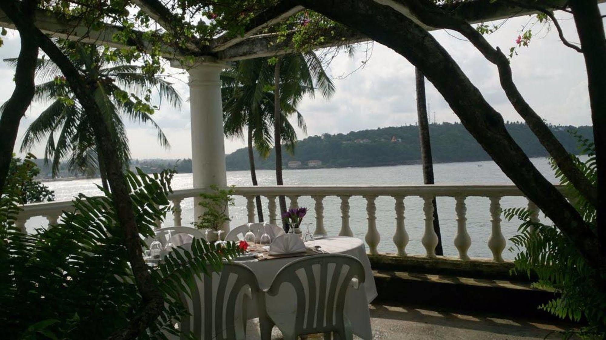 Closenberg Hotel Galle Exterior photo